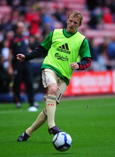 意媒：上个月跖骨骨折的梅雷特还将缺阵20天，意超杯有望复出（意媒：梅雷特上月跖骨骨折仍需休战约20天，或在意超杯复出）