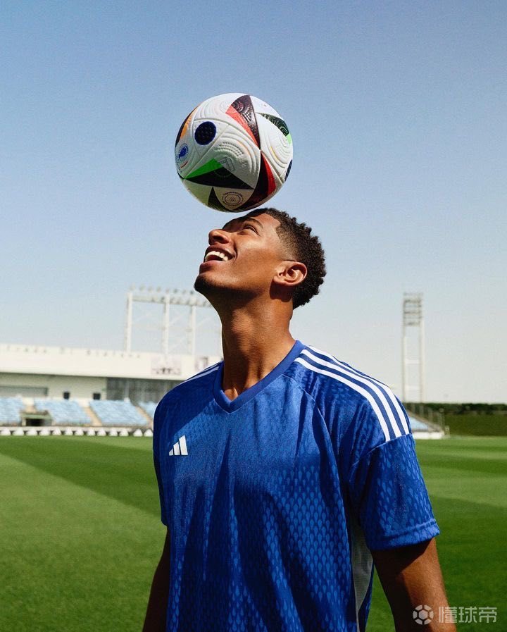 英超积分榜更新：曼城榜首压力加大,（英超积分新态势：曼城领跑压力升级）